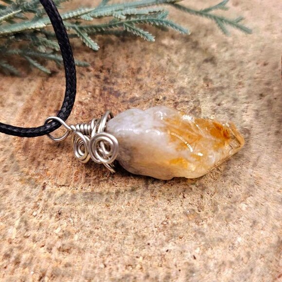Nature Yellow Citrine Tooth Wire Wrapped Pendant Necklace - Picture 2 of 10